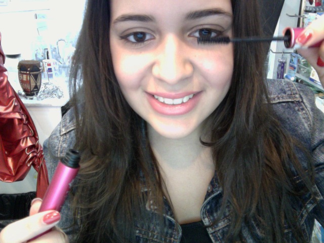 Lioele Cosmetics Black Mascara lasts through busy Soho work days